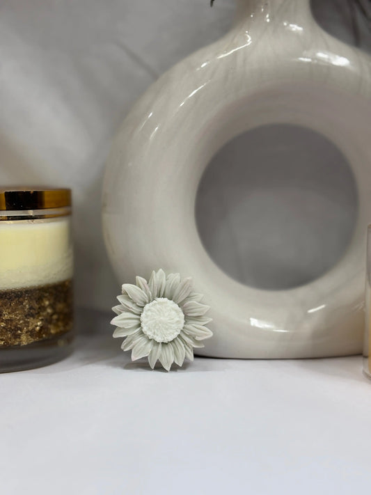 Sunflower Blossom Soy Wax Candle Diyaloom